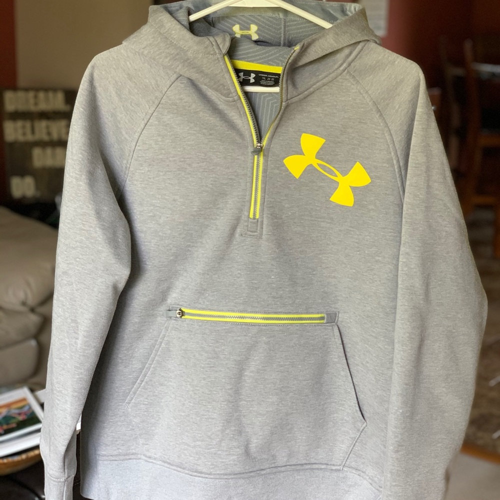Under Armour All Season 1/4 zip Pullover